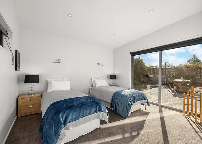 Wanakas Alpine Outlook 3 Bedroom *